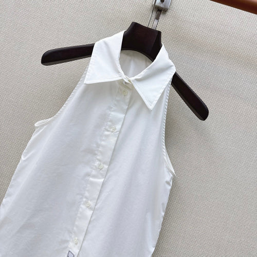 Chanel Sleeveless Shirt